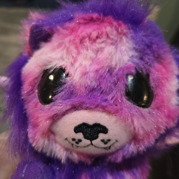Hatchimal, Purple and Pink Plush Toy, Part of the Twin ( Ligull Set) - Picture 7 of 11
